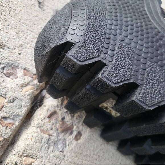 Vintage Silver Black Platform Spice Girls Style Moon Snow Boots Size 9/10 - Picture 6 of 14